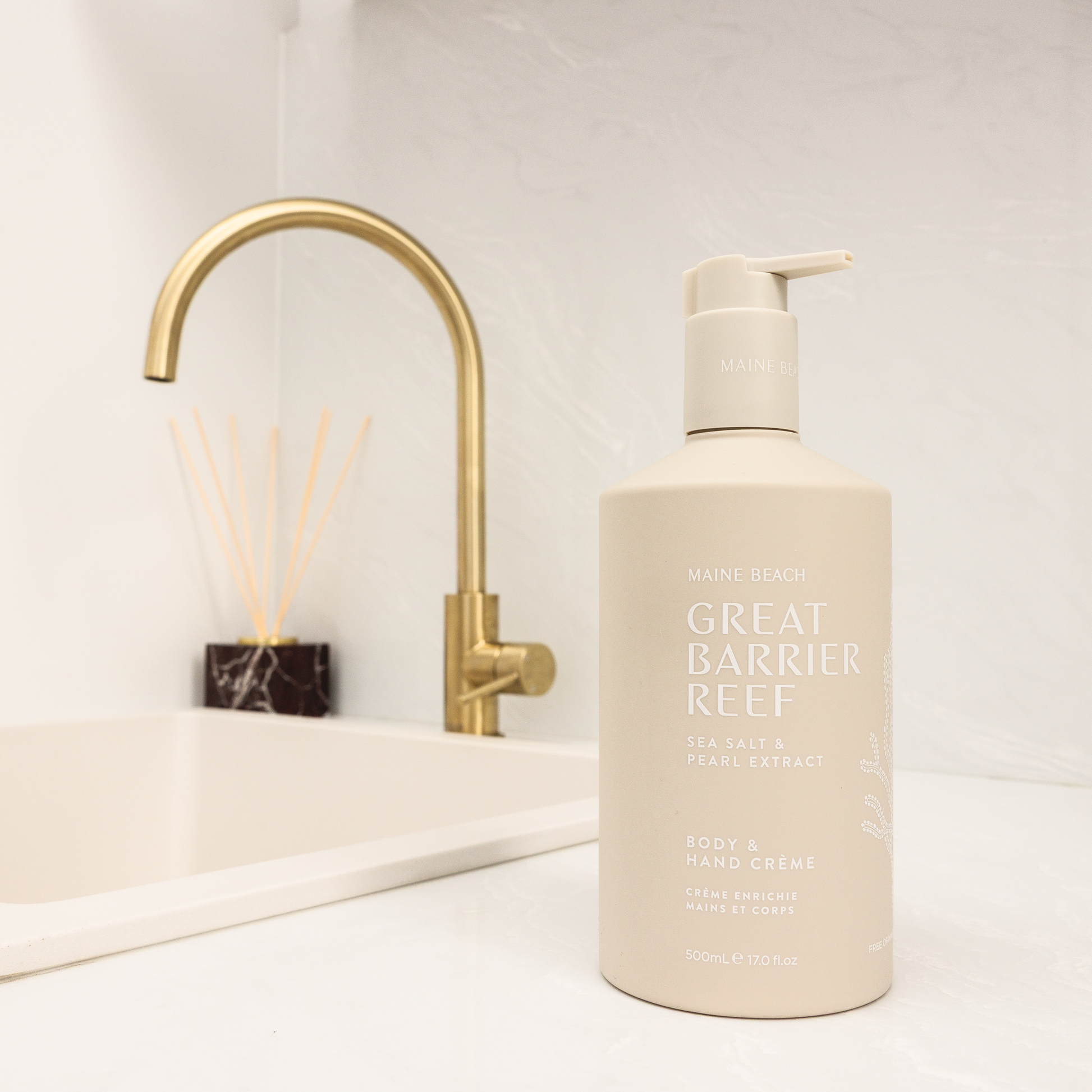 Maine Beach Great Barrier Reef Sea Salt Body & Hand Crème 500ml — included in The Host's Welcome hosting gift set