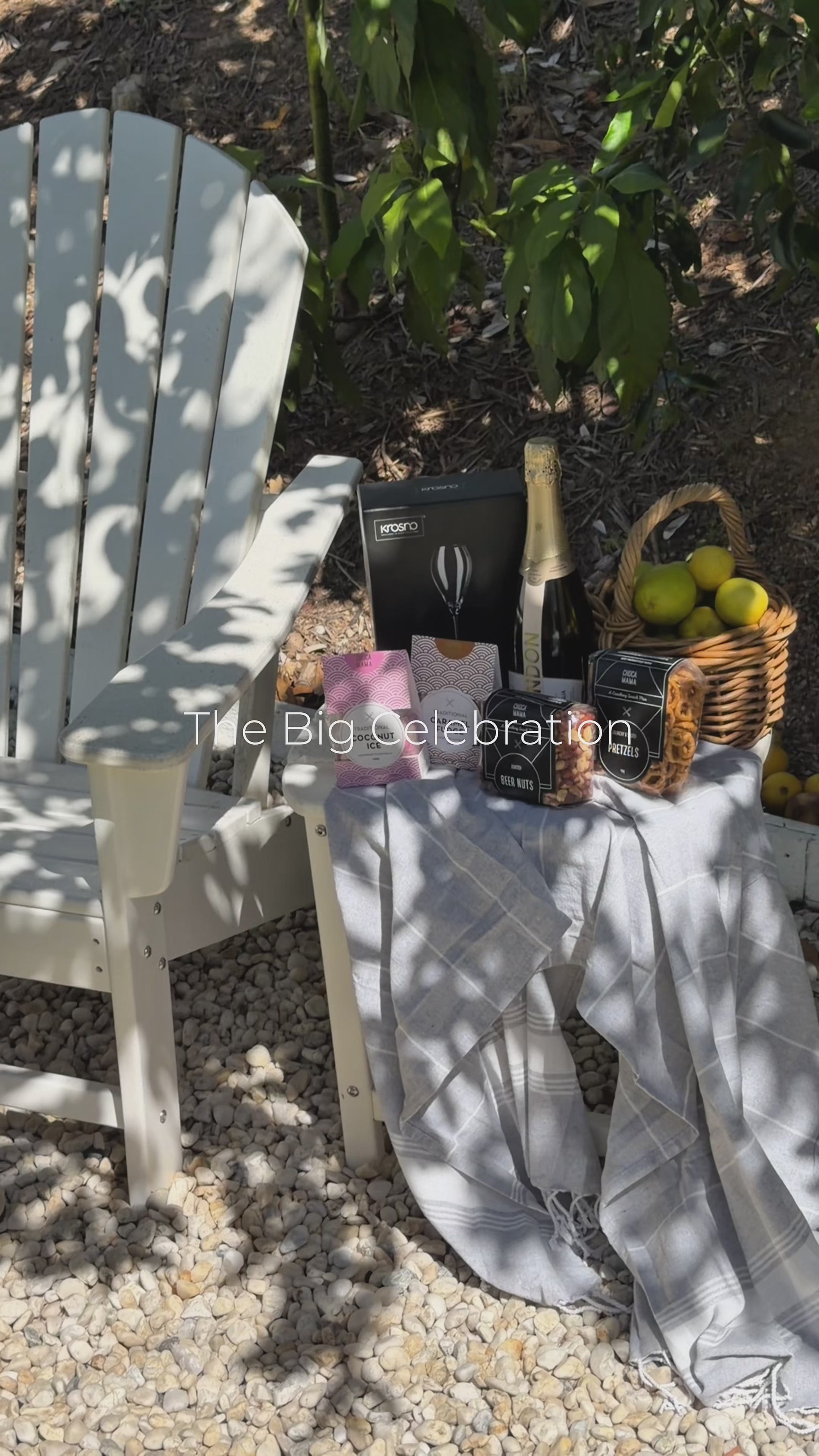 The Big Celebration luxury gift hamper unboxing video – Chandon sparkling wine, Krosno champagne flutes, Chocamama treats and Turkish towel in grey cooler bag