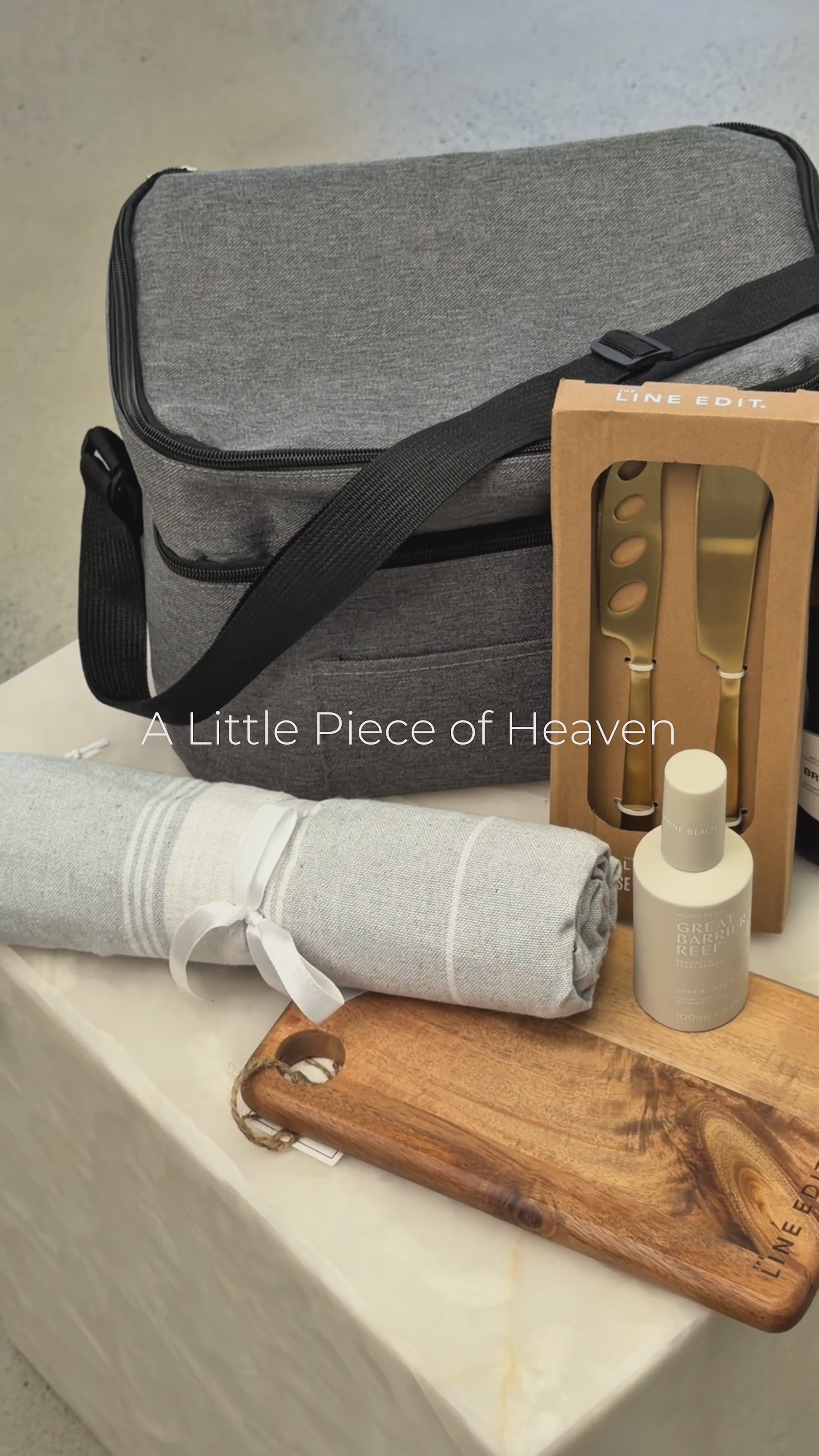 A Little Piece of Heaven luxury gift hamper product video – Chandon, cooler bag, Maine Beach and Turkish towel