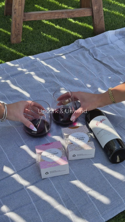 Uncork & Unwind housewarming wine gift hamper video – red wine set with cooler bag, Krosno glasses and sweet treats