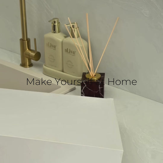 Make Yourself at Home new home gift hamper - ceramic mug, soy candle, English Breakfast tea, shortbread biscuits and tea towel in white gift box